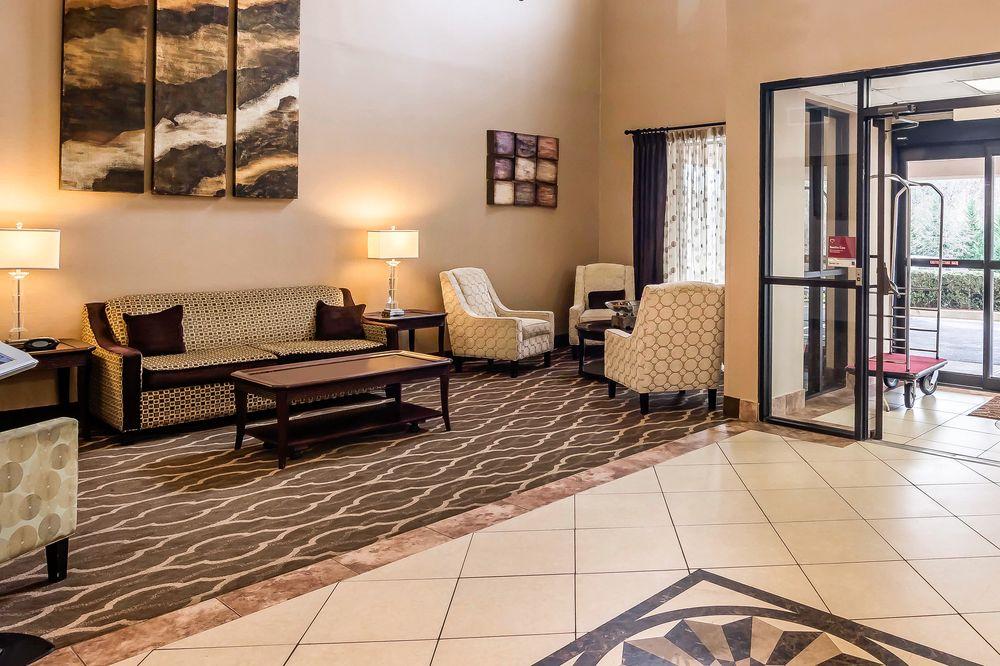 Comfort Suites Columbus State University Area Eksteriør bilde