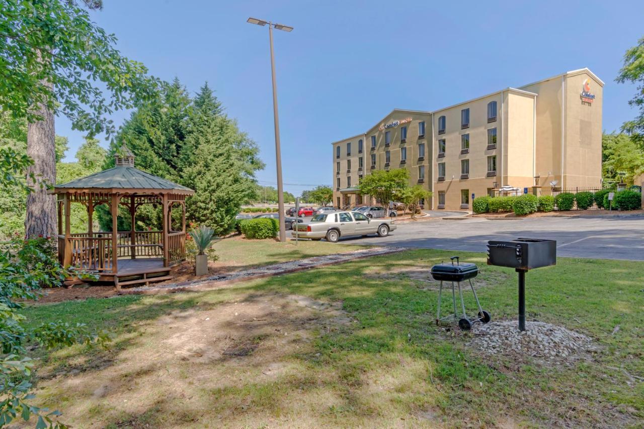Comfort Suites Columbus State University Area Eksteriør bilde