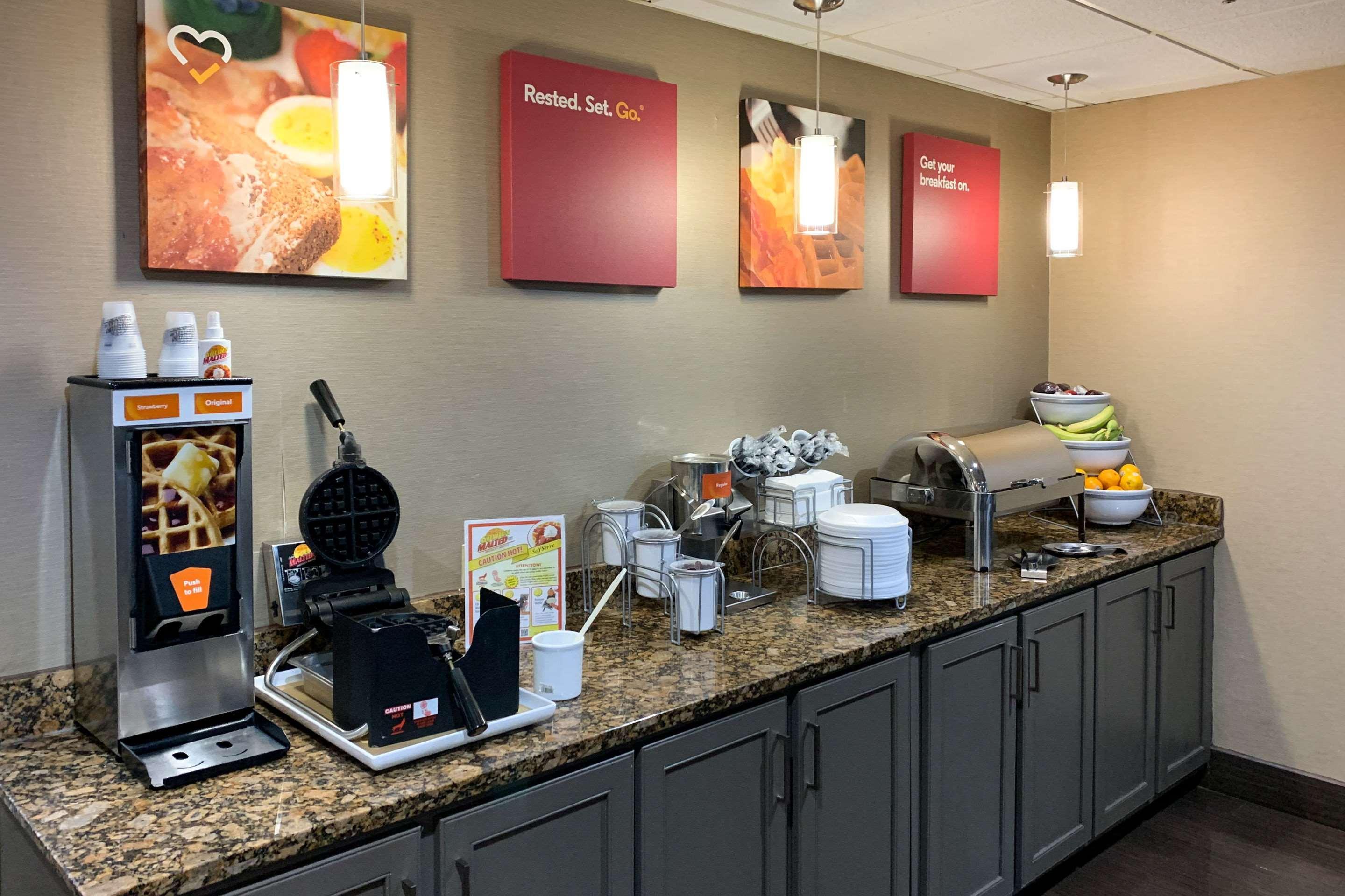 Comfort Suites Columbus State University Area Eksteriør bilde