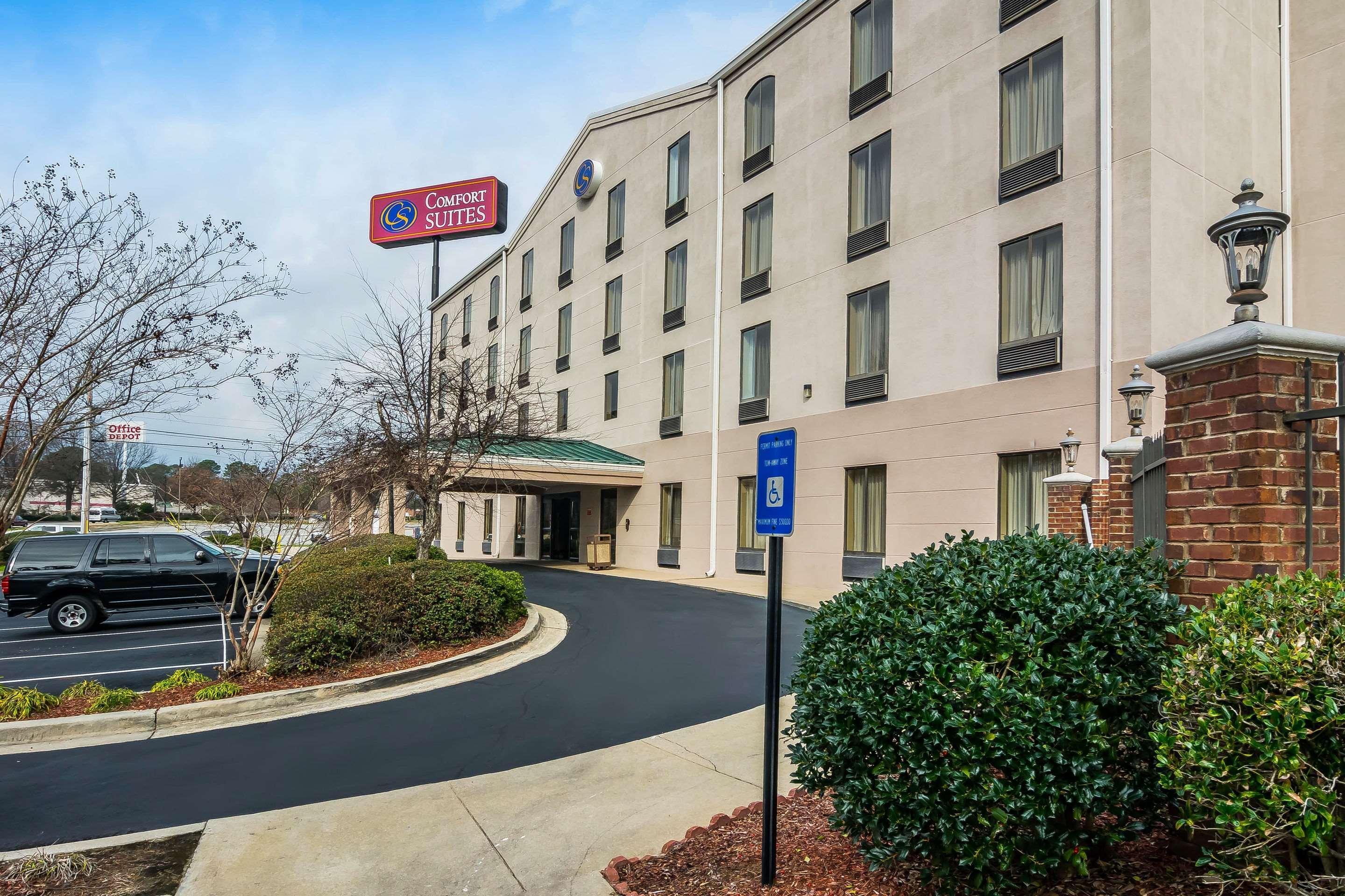 Comfort Suites Columbus State University Area Eksteriør bilde