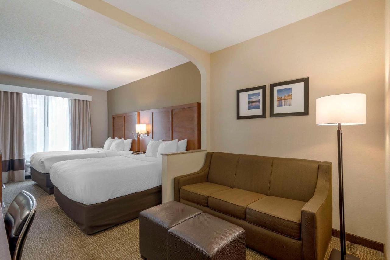 Comfort Suites Columbus State University Area Eksteriør bilde